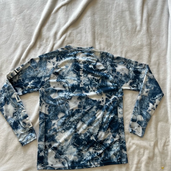 Huk Fishing UPF Rashguard - Picture 2 of 5